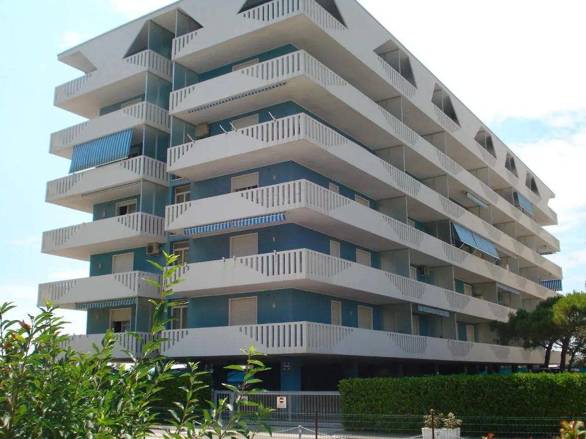 Welcoming Flat With Large Terrace Apartment Porto Santa Margherita di Caorle