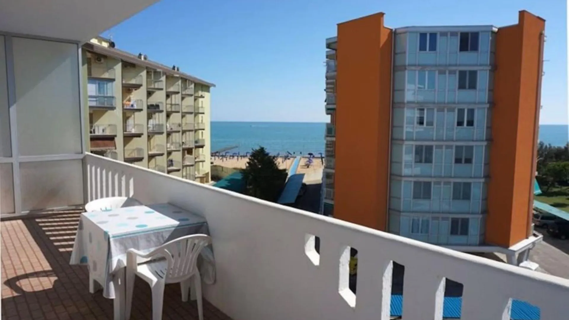 Welcoming Flat With Large Terrace Apartment Porto Santa Margherita di Caorle Italy